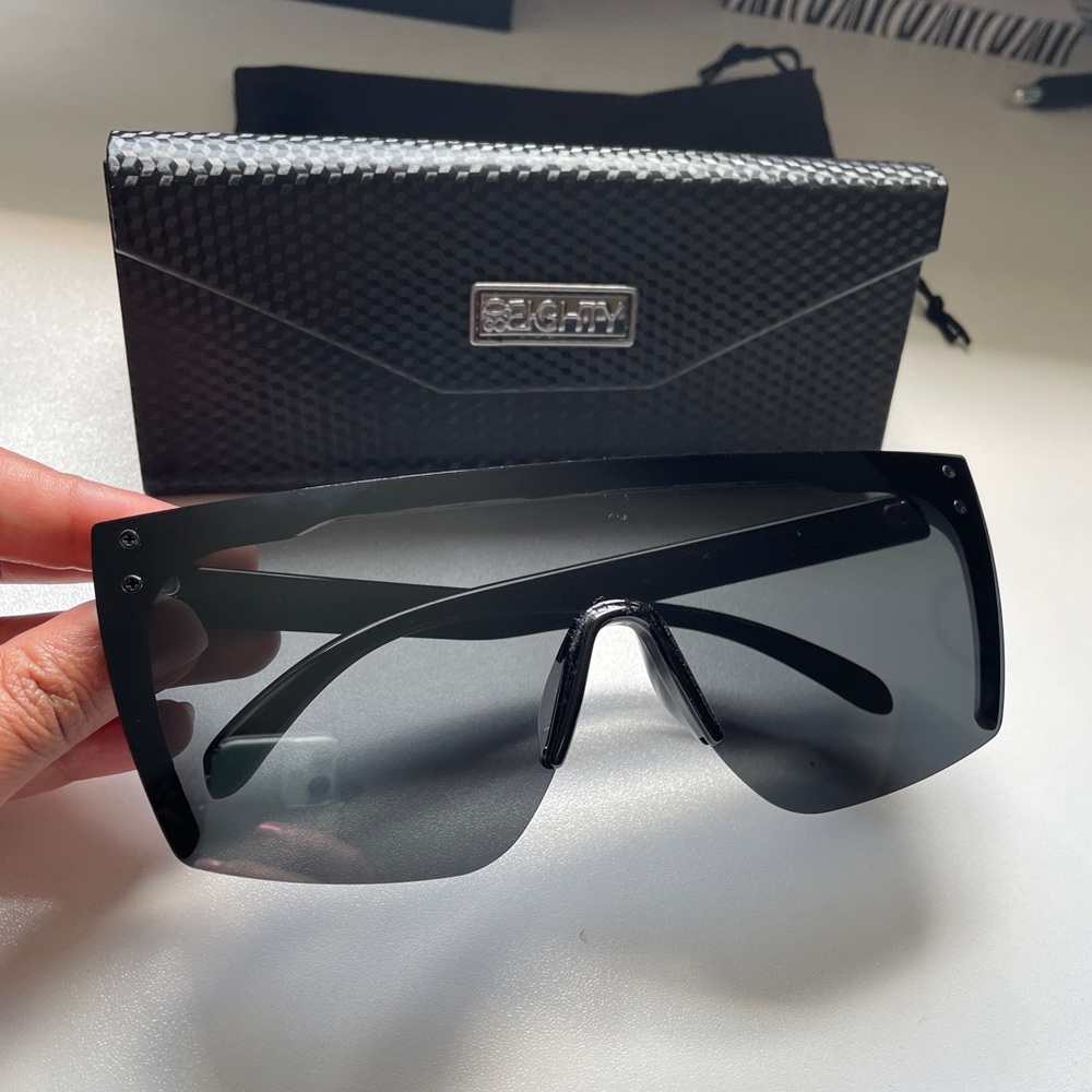 80Eighty Black Oversized Flat Framed Sunglasses
